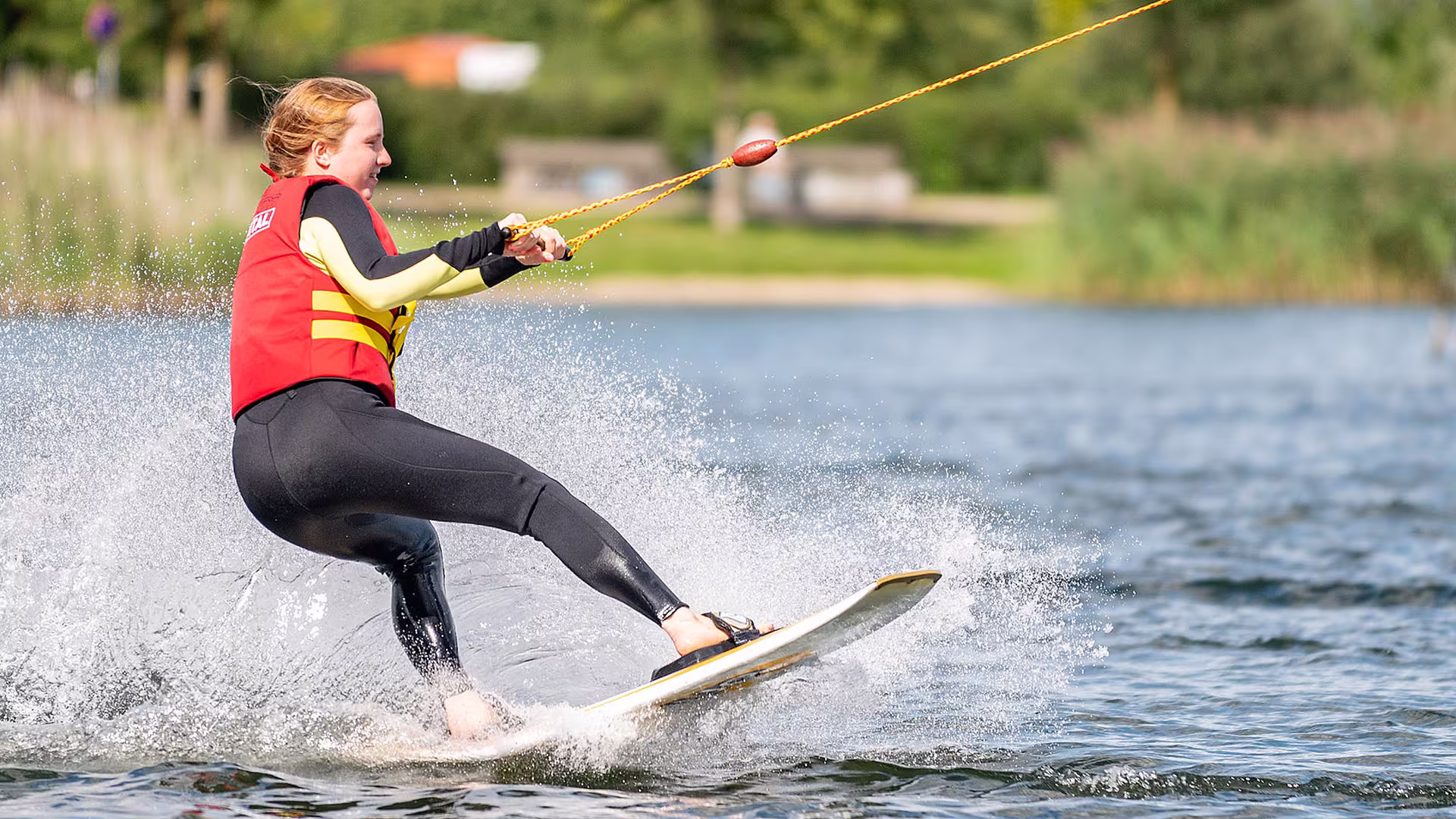 Schlossausflug zur Wasserskianlage Neubrandenburg