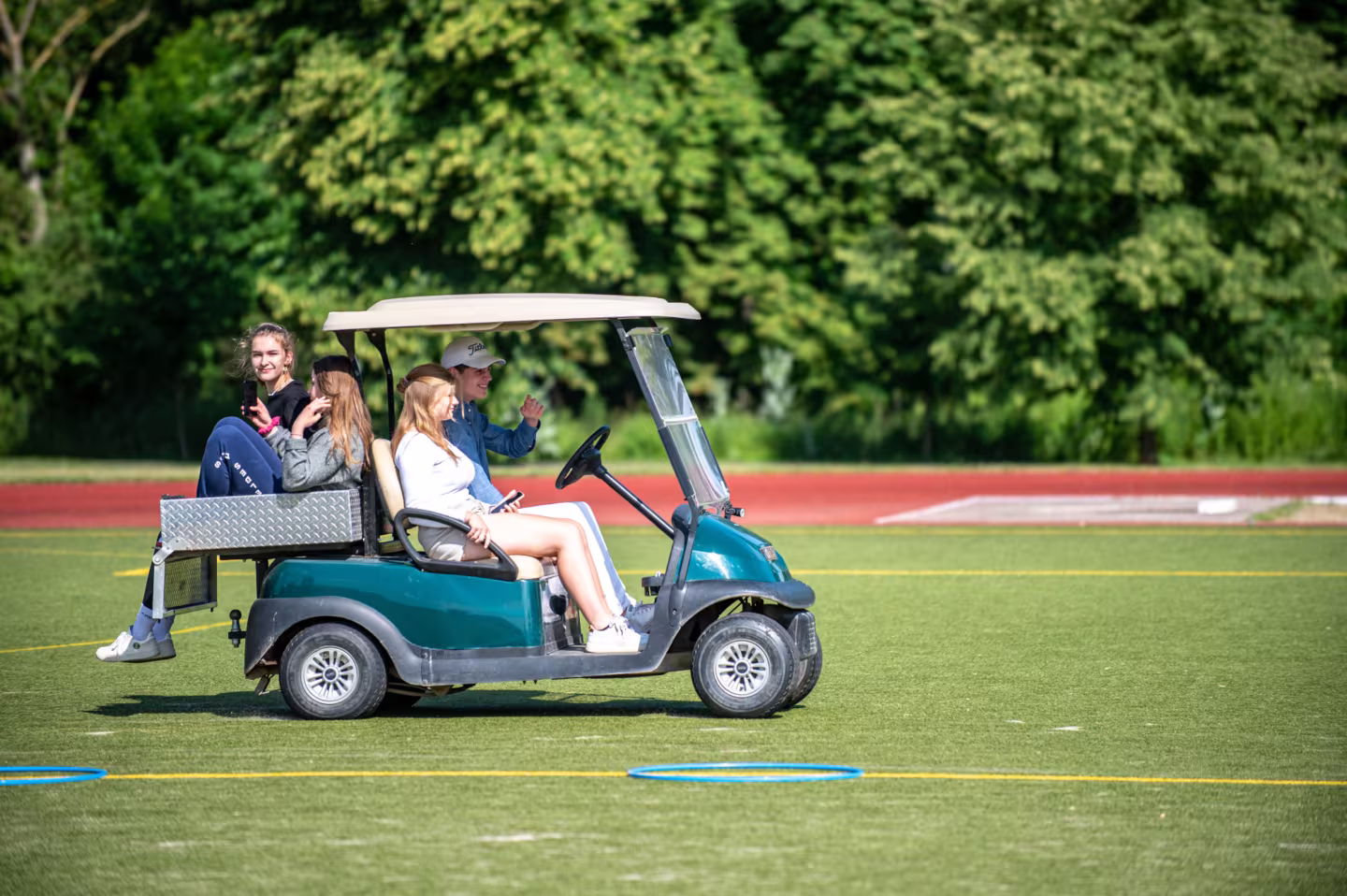 Lions gewinnen knapp Supercup der Teamspiele