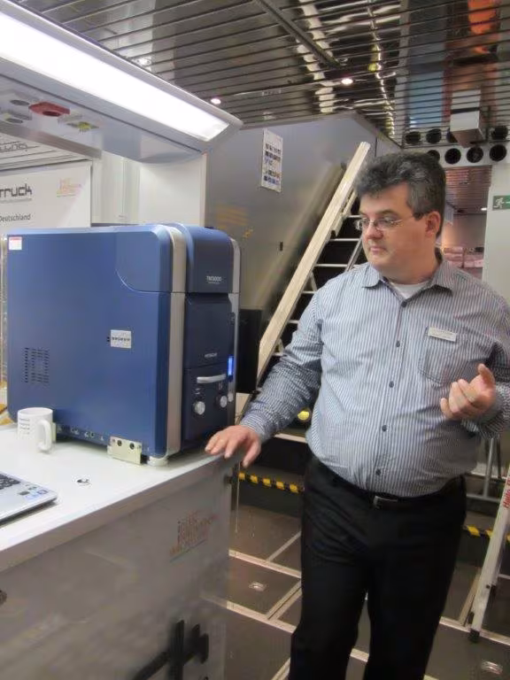 Nano-Truck besucht das Internatsgymnasium Schloss Torgelow