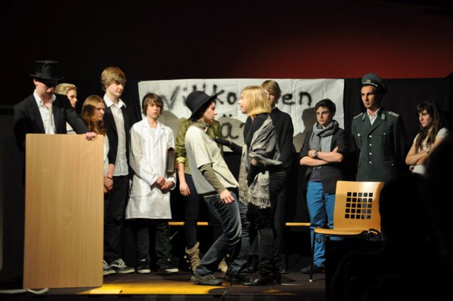 Theaterprojekt: Der Besuch der alten Dame