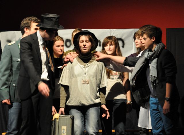 Theaterprojekt: Der Besuch der alten Dame