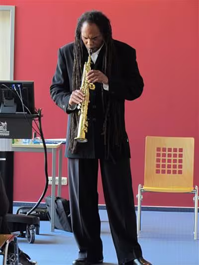 Richard Howell infiziert Torgelower Schüler  mit „Jazz“-Virus