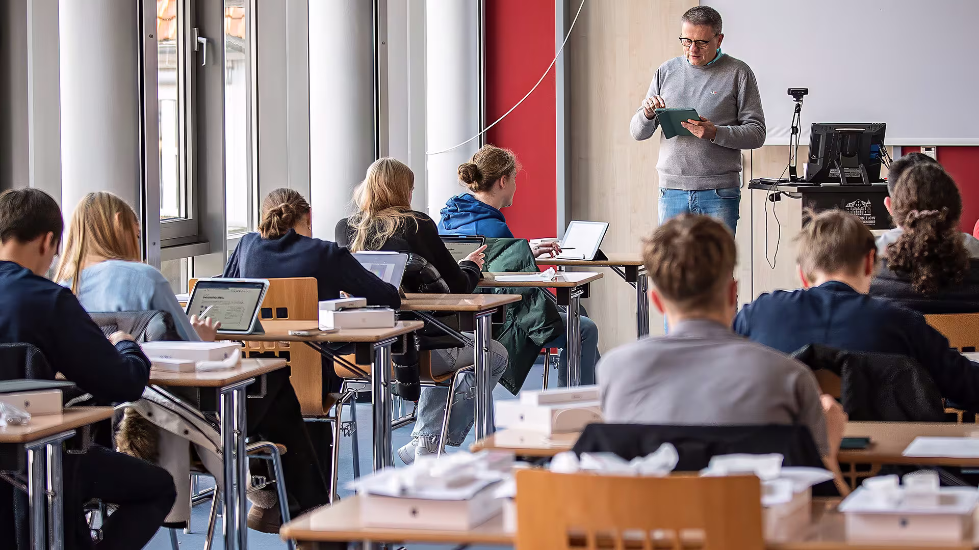 Digitales Arbeiten mit dem iPad in der Schule Digitales Arbeiten mit dem iPad in der Schule