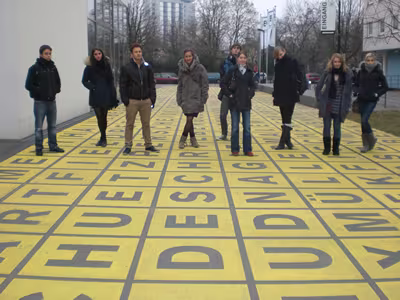 Jeder Mensch ist ein Künstler, jeder Schüler ein Fotograf