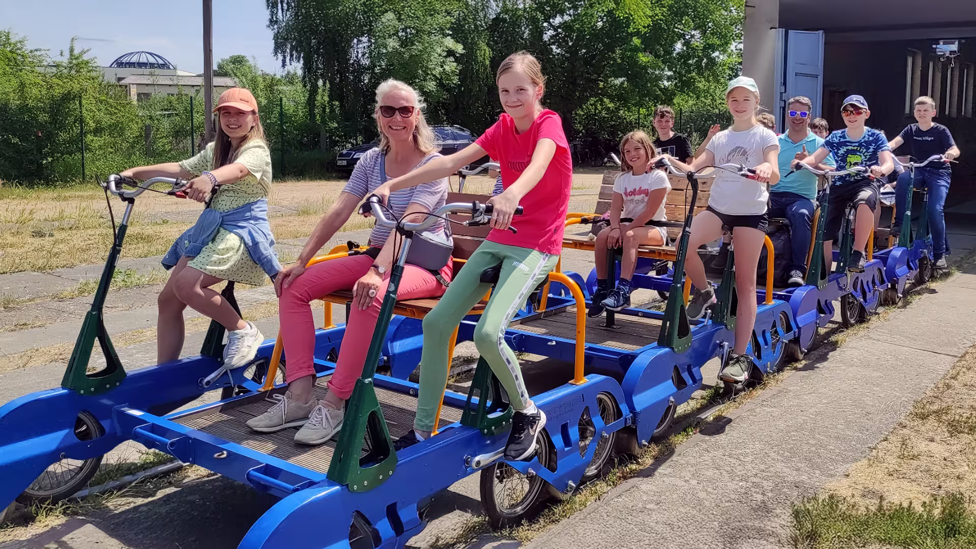 Mit der Draisine durch den Frühling