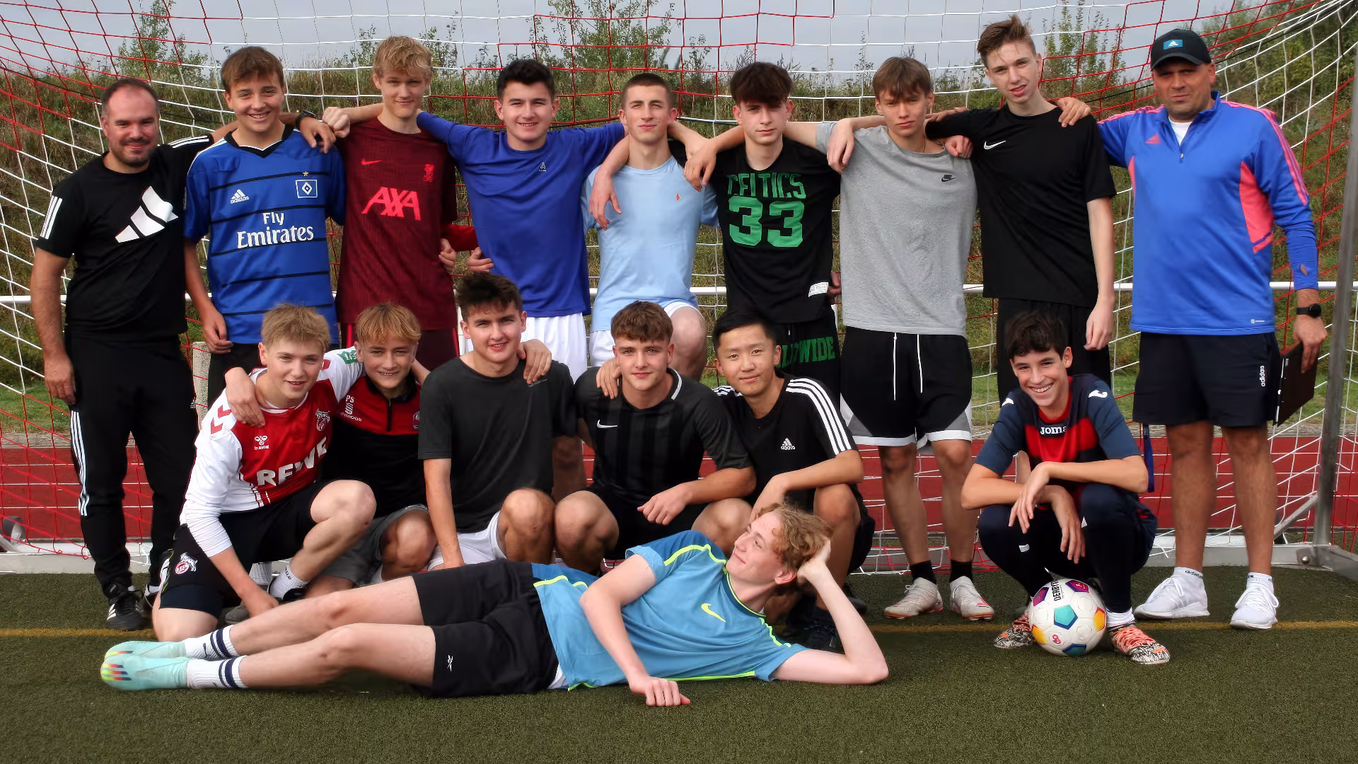 Internat Schloss Torgelow unterwegs: Teamprojekt Fußball in Malchow