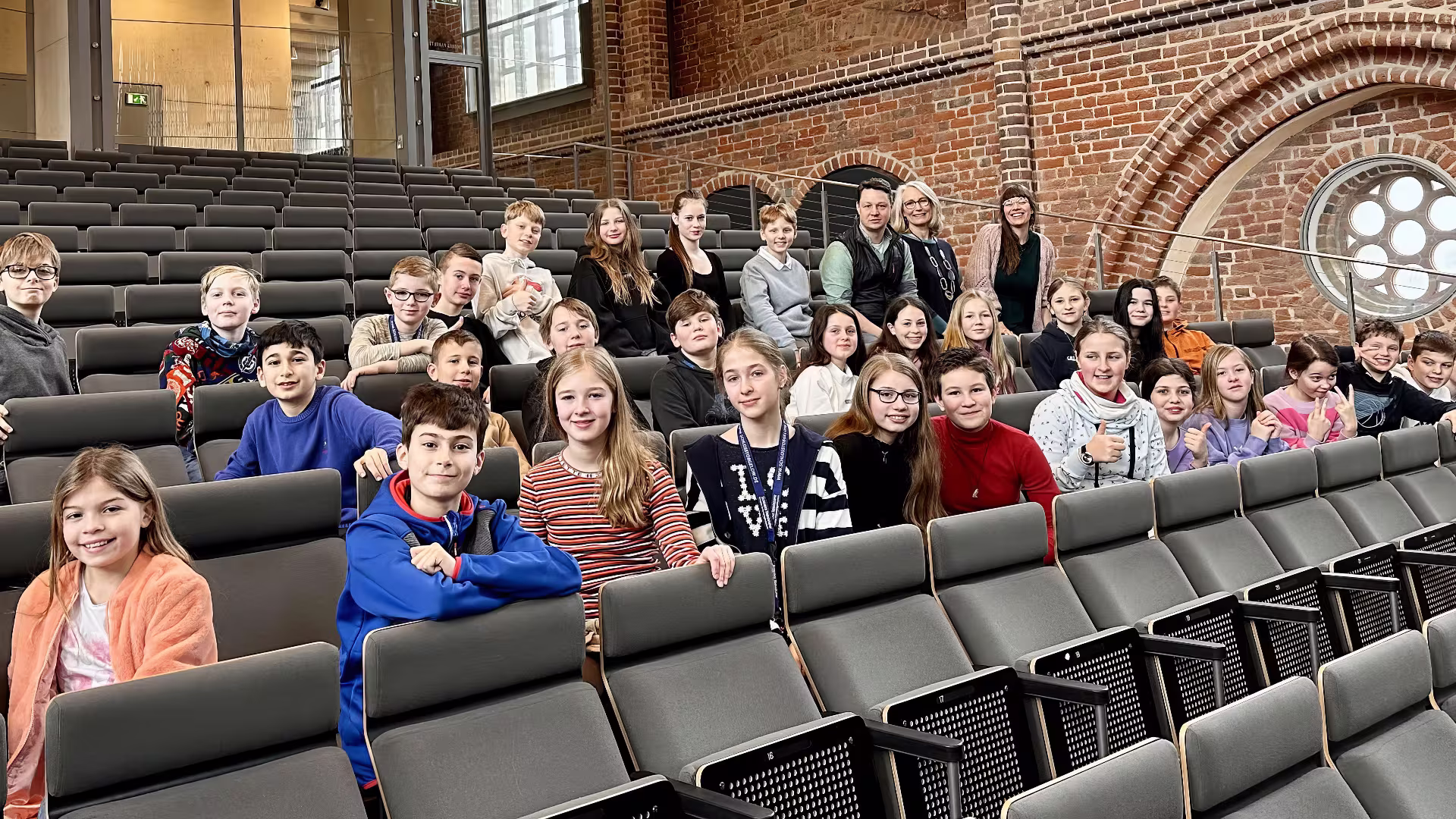 Ein Jugend-Theaterstück über Gefühle, Grenzen und Vertrauen: Trau dich!