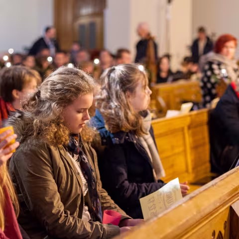 Höhepunkt im Internatsleben: das jährliche Weihnachtskonzert in der Kirche St. Georgen in Waren Jährliches Weihnachtskonzert in der Kirche St. Georgen in Waren