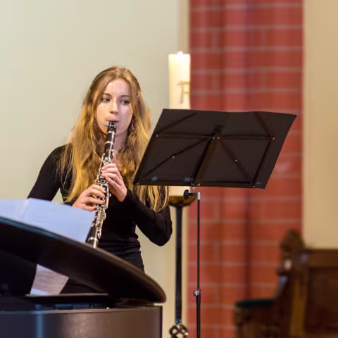 Höhepunkt im Internatsleben: das jährliche Weihnachtskonzert in der Kirche St. Georgen in Waren Jährliches Weihnachtskonzert in der Kirche St. Georgen in Waren