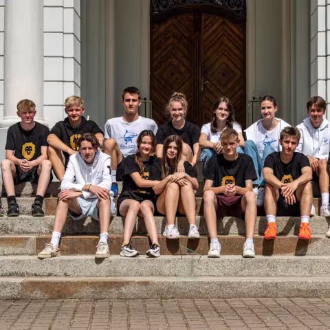 Höhepunkt im Internatsleben: die Teamwettkämpfe Schüler und Schülerinnen beim Teamwettkampf auf Schloss Torgelow