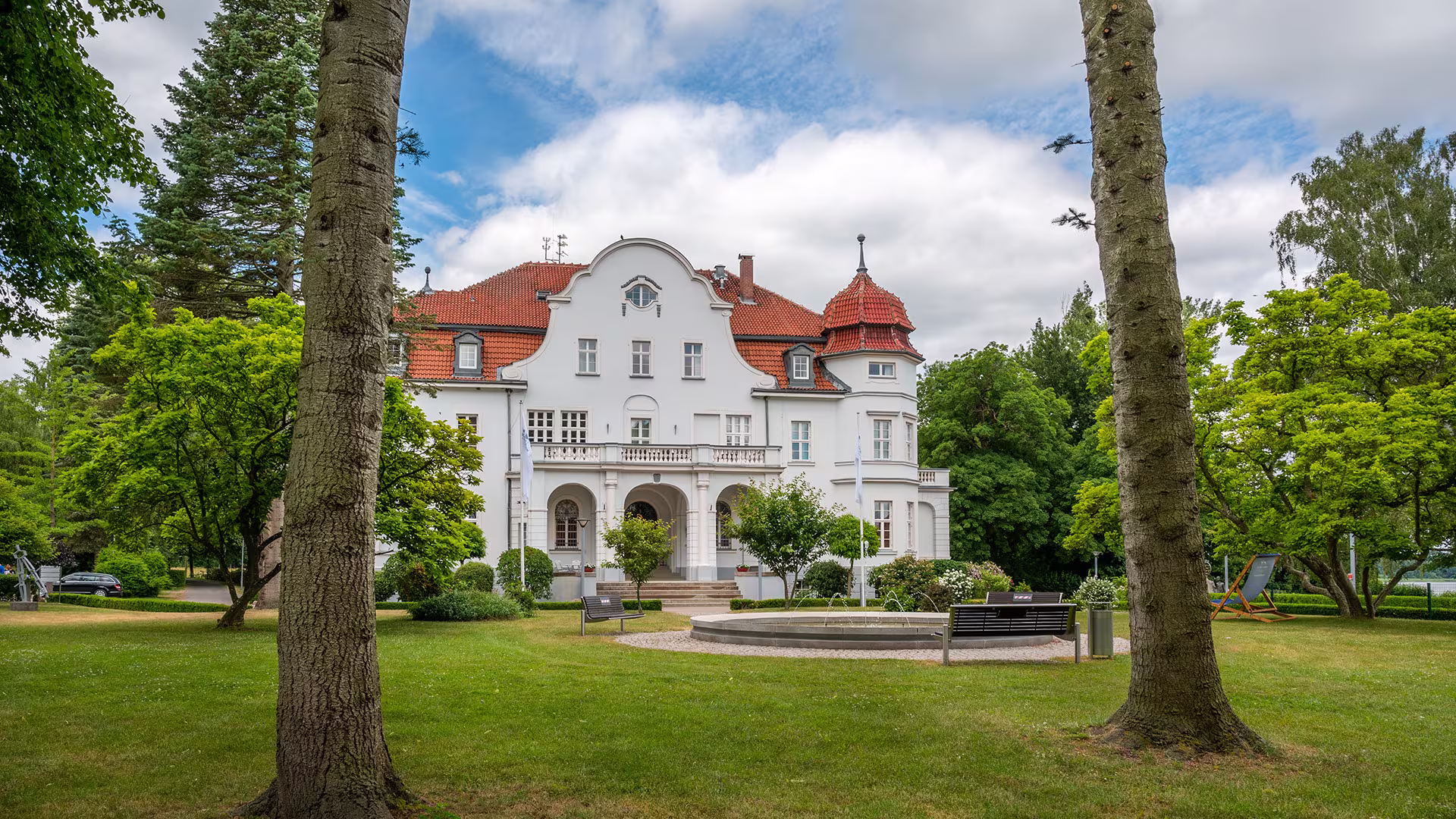 Schloss Torgelow: Internat, Gymnasium & Privatschule für Chemnitz Schloss Torgelow: Internat, Gymnasium & Privatschule