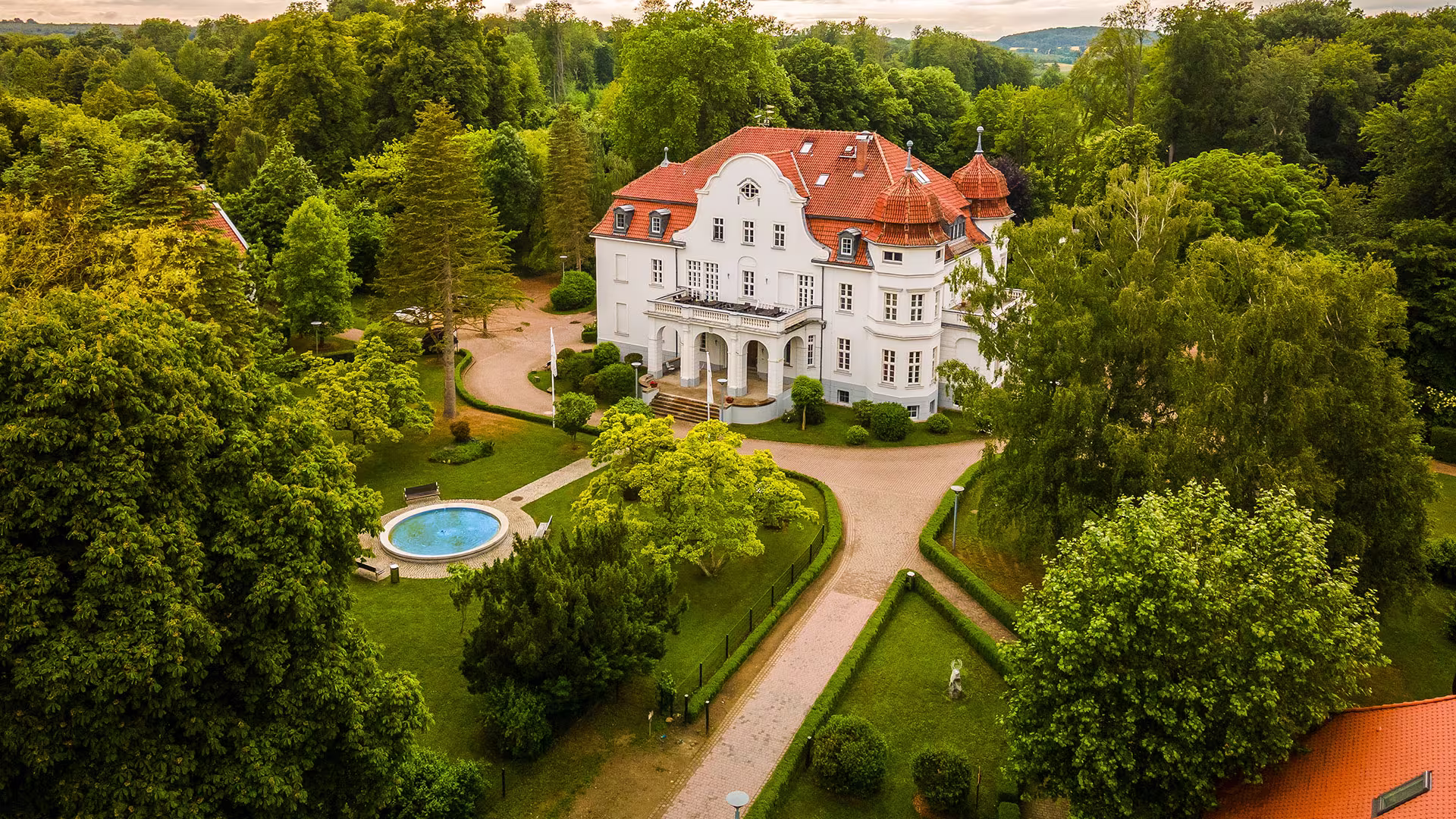 Schloss Torgelow: Internat, Gymnasium & Privatschule für Wilhelmshaven Schloss Torgelow: Internat, Gymnasium & Privatschule