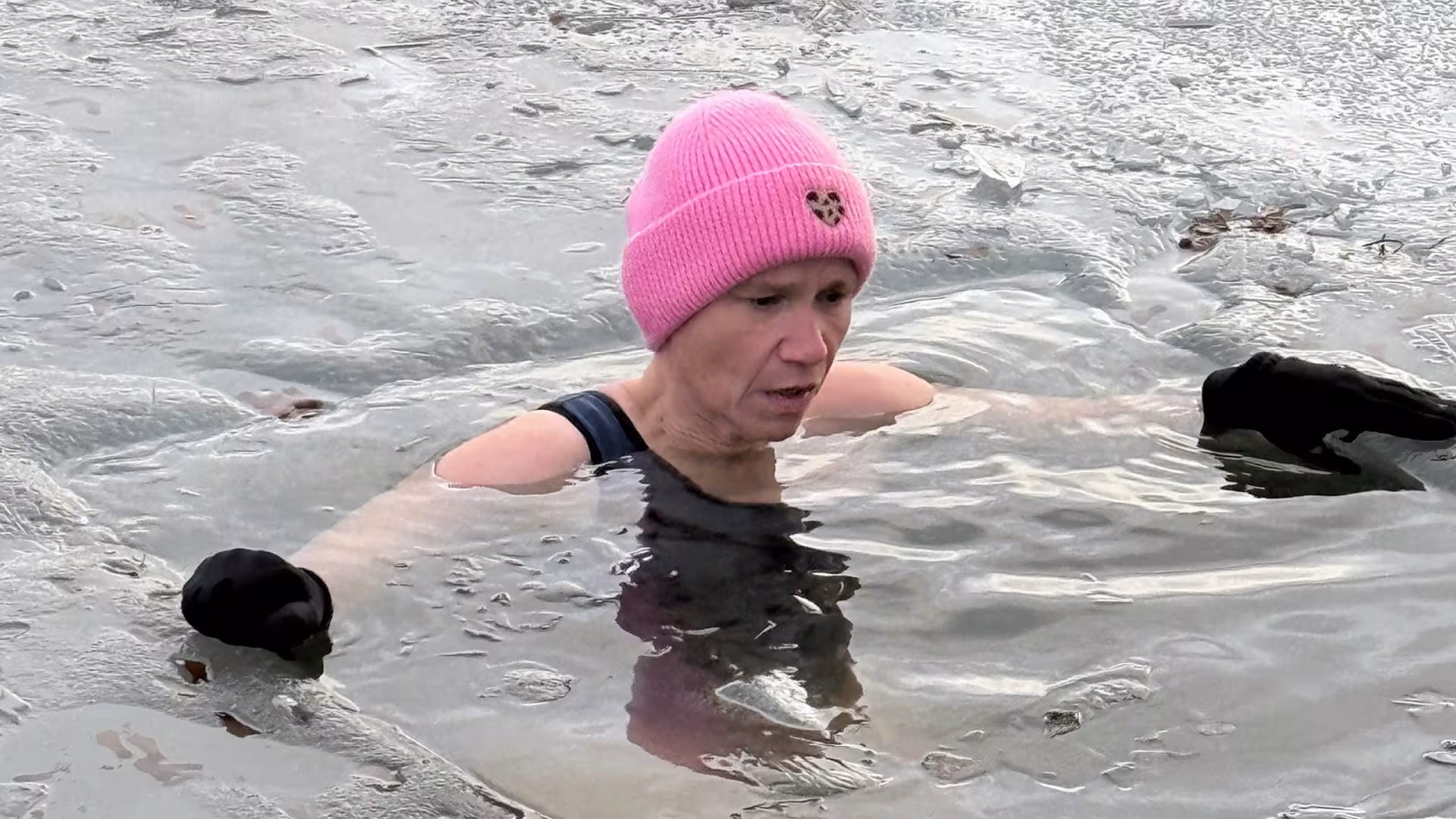 Eisbaden im Torgelower See