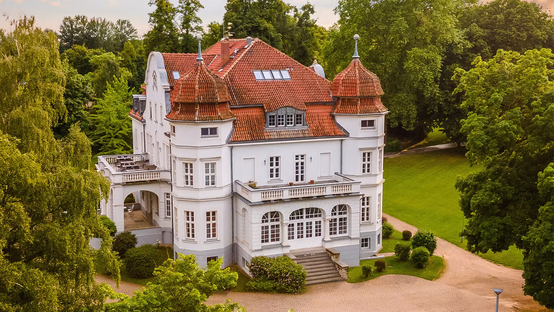 Schloss Torgelow: Internat, Gymnasium & Privatschule für Achim