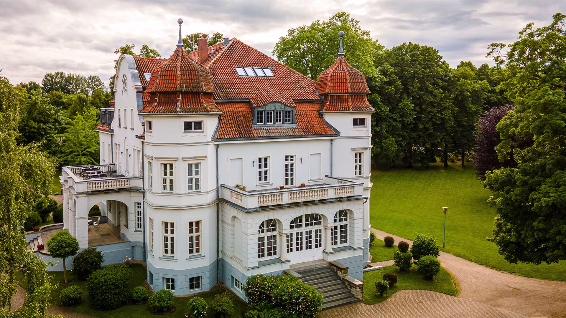 Schloss Torgelow: Internat, Gymnasium & Privatschule für Bad Zwischenahn