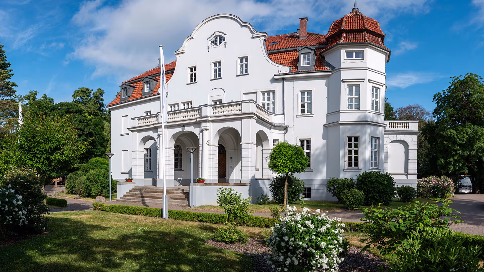 Schloss Torgelow: Internat, Gymnasium & Privatschule für Leer (Ostfriesland)