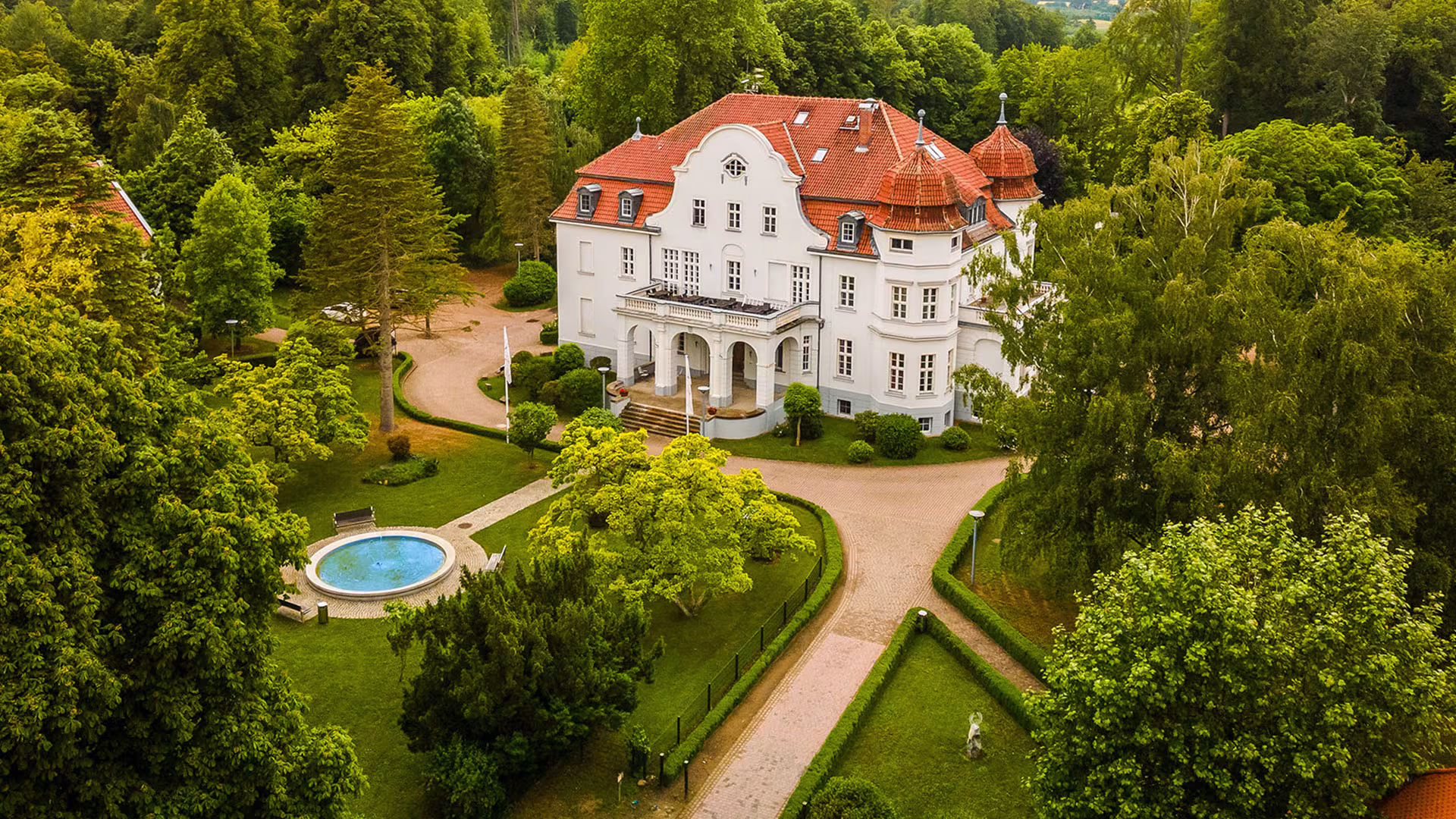 Schloss Torgelow: Internat, Gymnasium & Privatschule für Norden