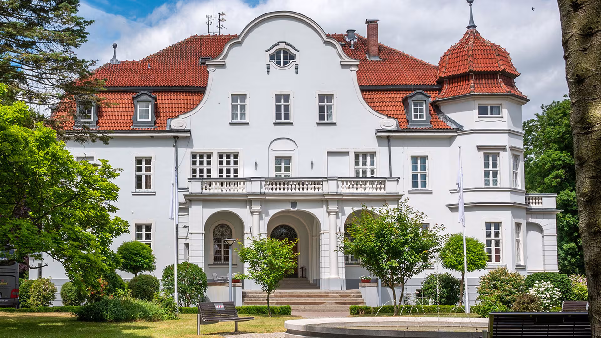 Schloss Torgelow: Internat, Gymnasium & Privatschule für Northeim