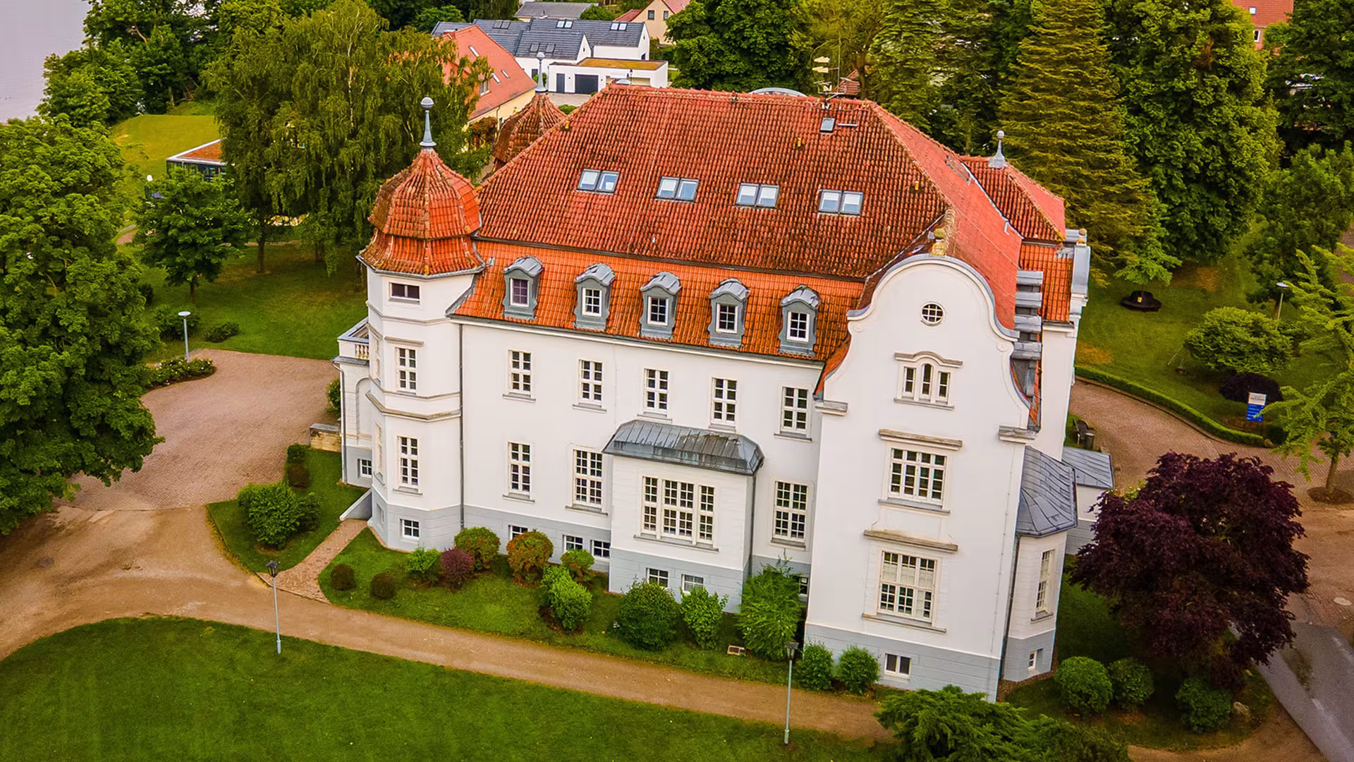 Schloss Torgelow: Internat, Gymnasium & Privatschule für Rastede