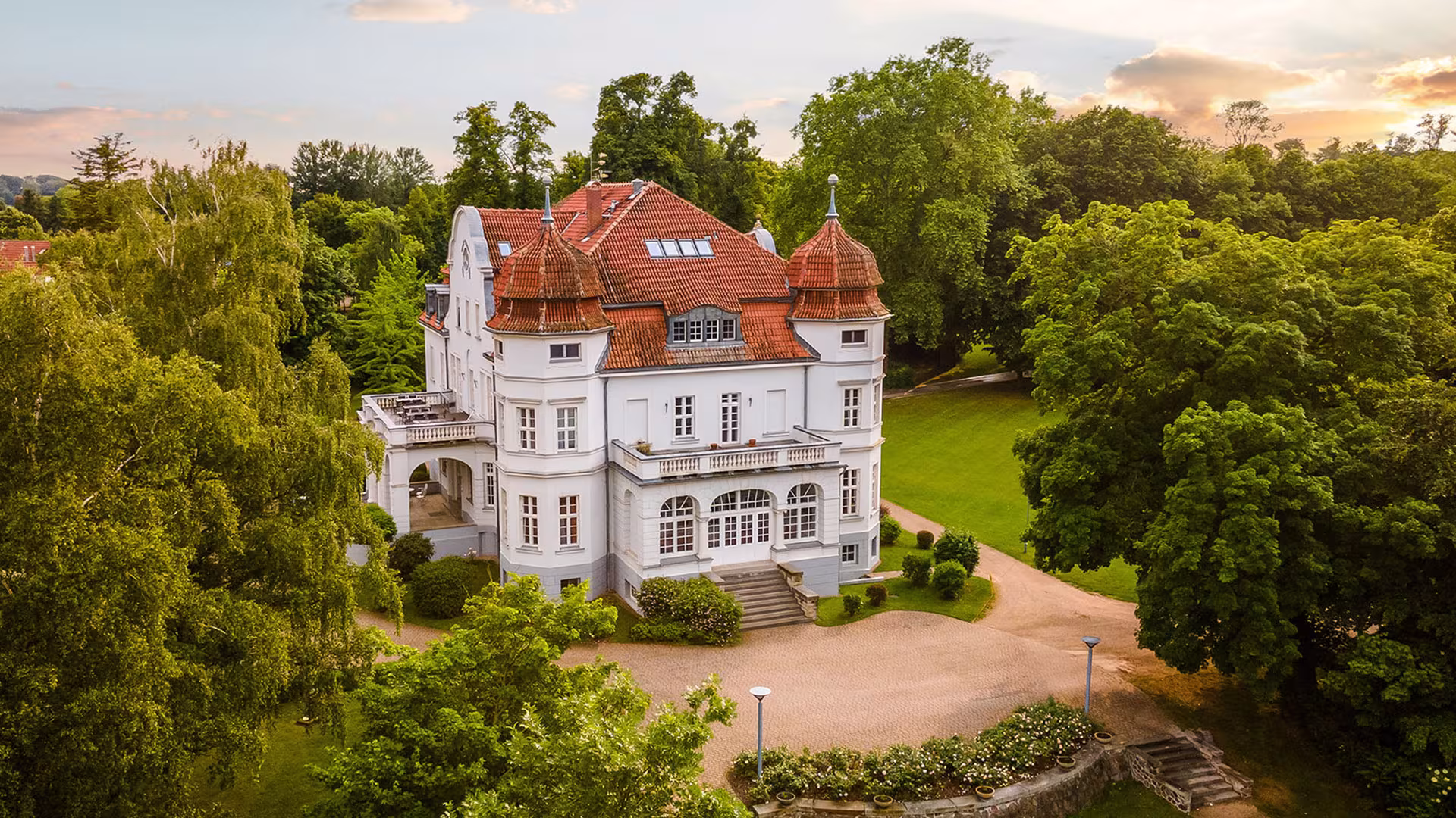 Schloss Torgelow: Internat, Gymnasium & Privatschule für Schenefeld