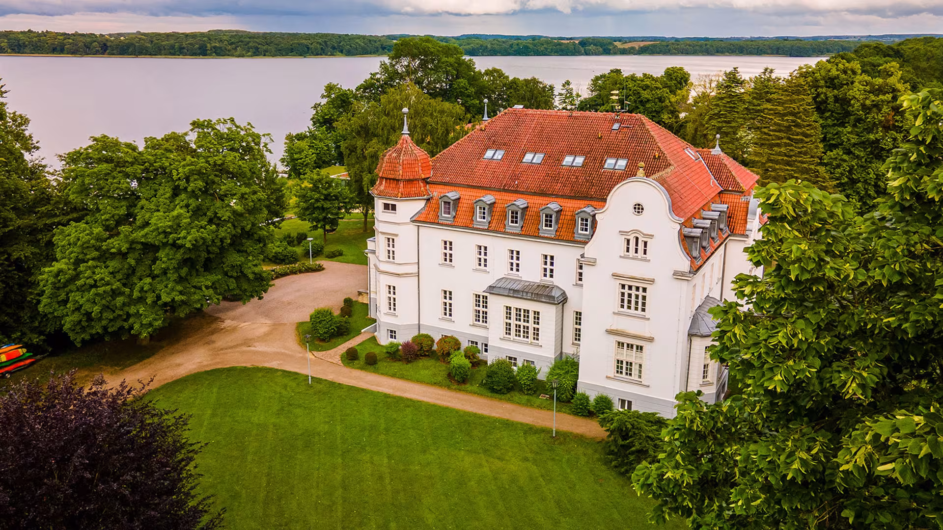 Schloss Torgelow: Internat, Gymnasium & Privatschule für Schleswig