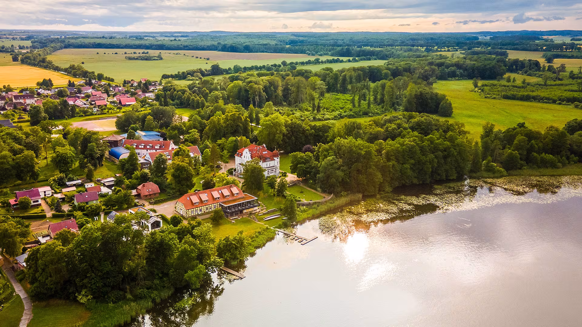 Schloss Torgelow: Internat, Gymnasium & Privatschule für Seelze