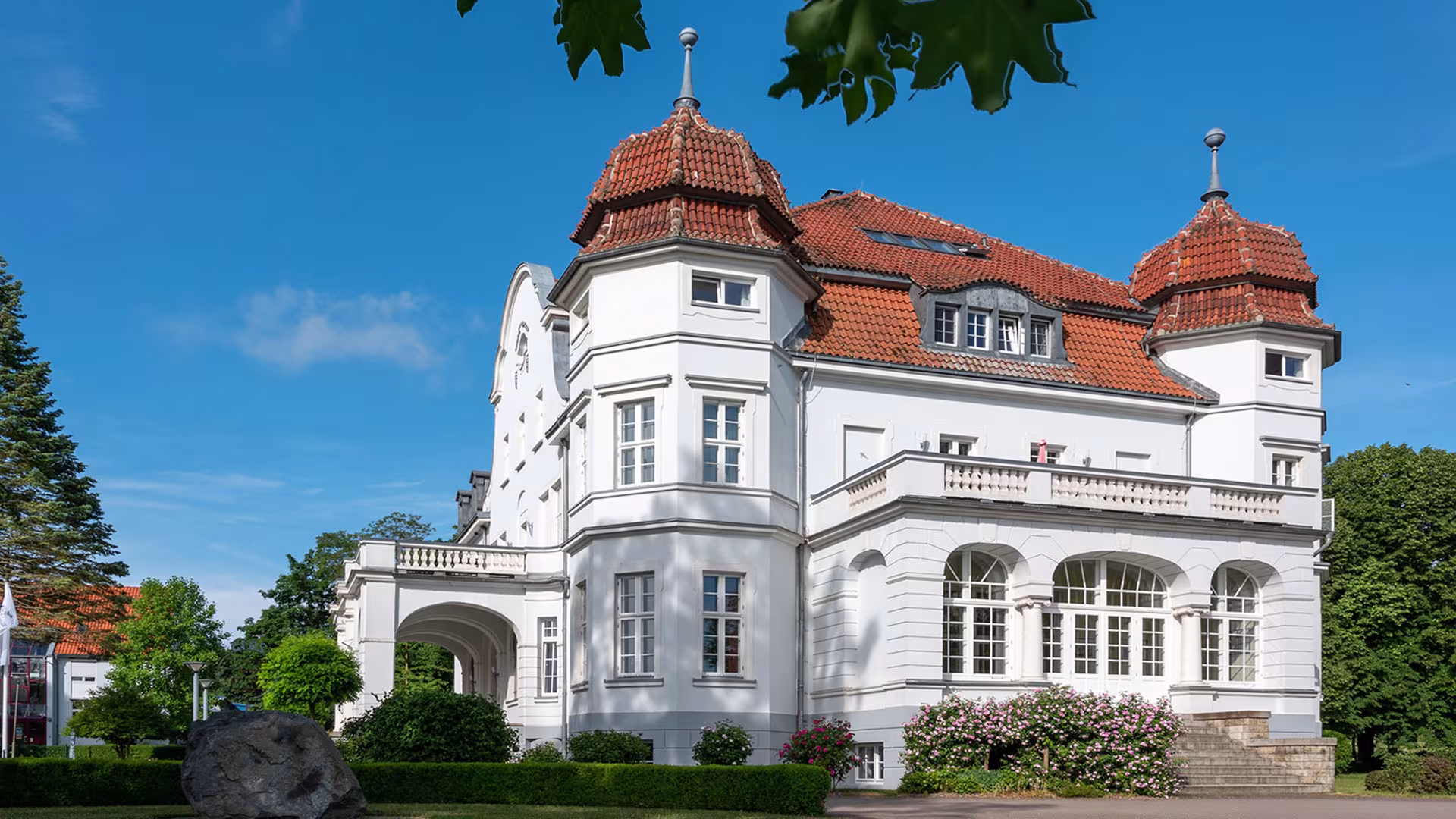 Schloss Torgelow: Internat, Gymnasium & Privatschule für Springe