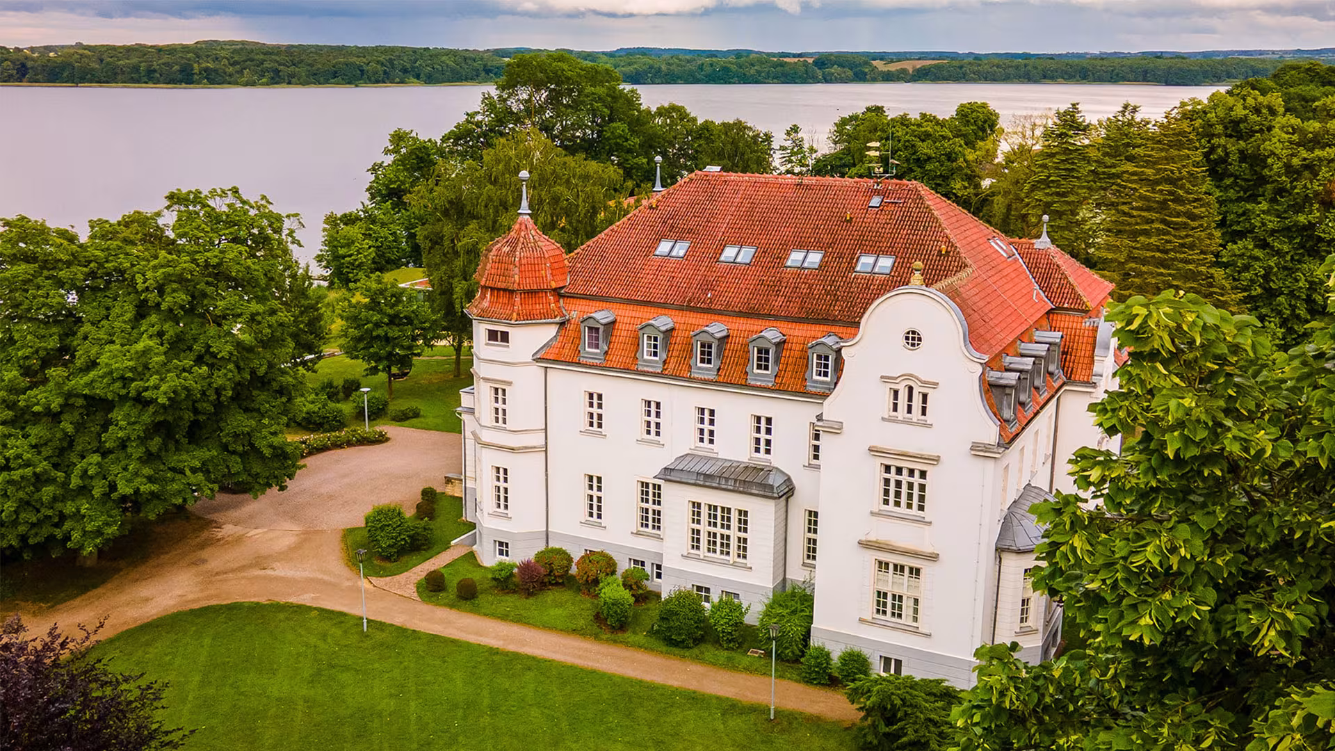 Schloss Torgelow: Internat, Gymnasium & Privatschule für Verden (Aller)
