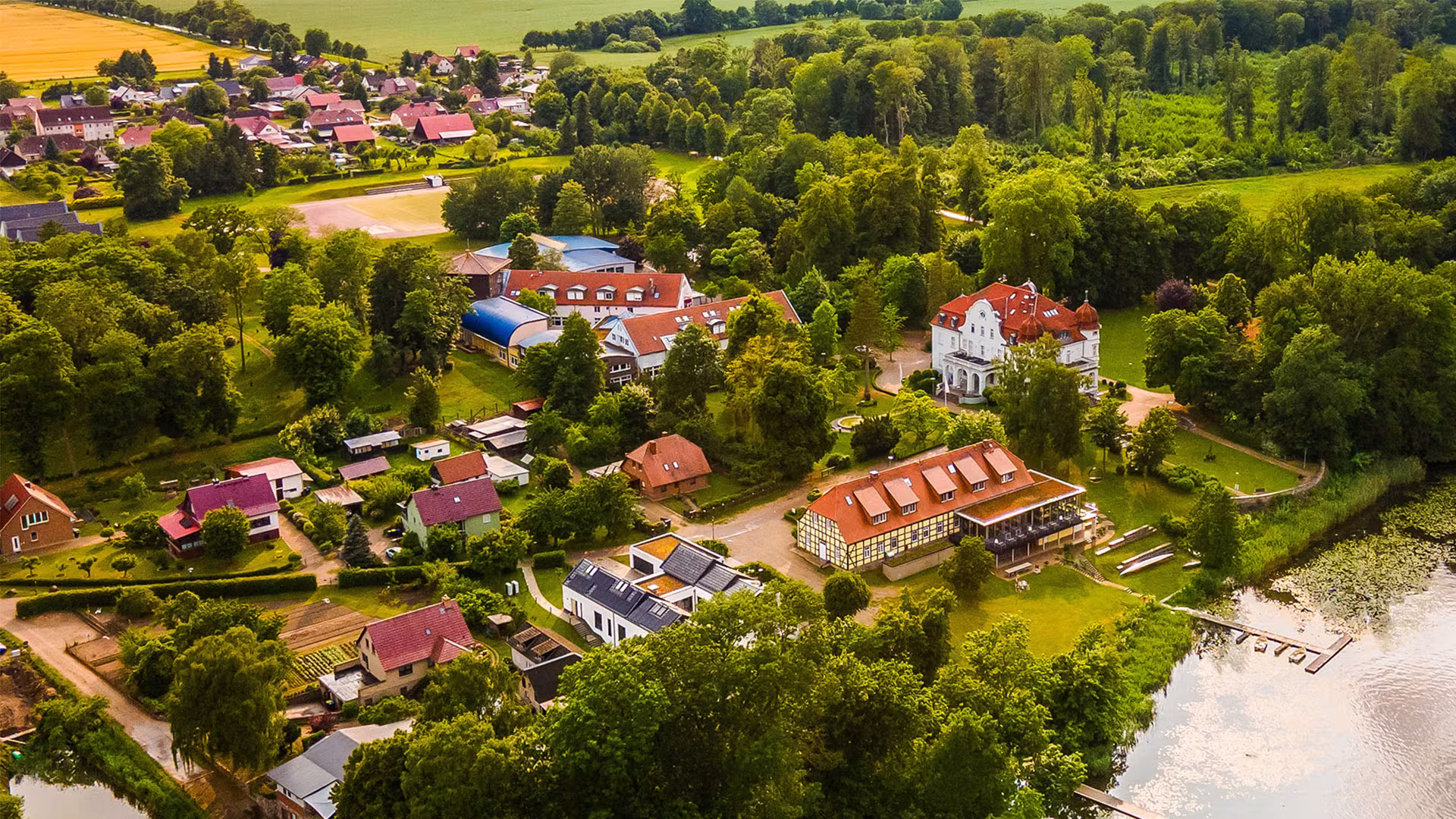Schloss Torgelow: Internat, Gymnasium & Privatschule für Wedemark