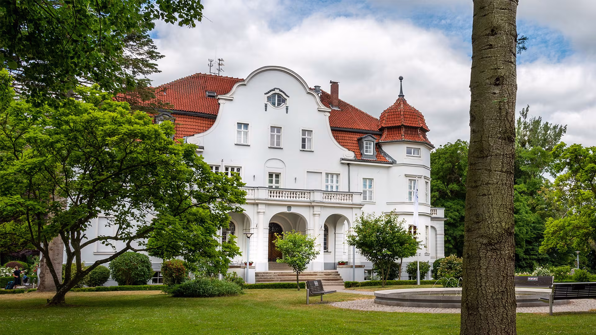 Schloss Torgelow: Internat, Gymnasium & Privatschule für Westoverledingen