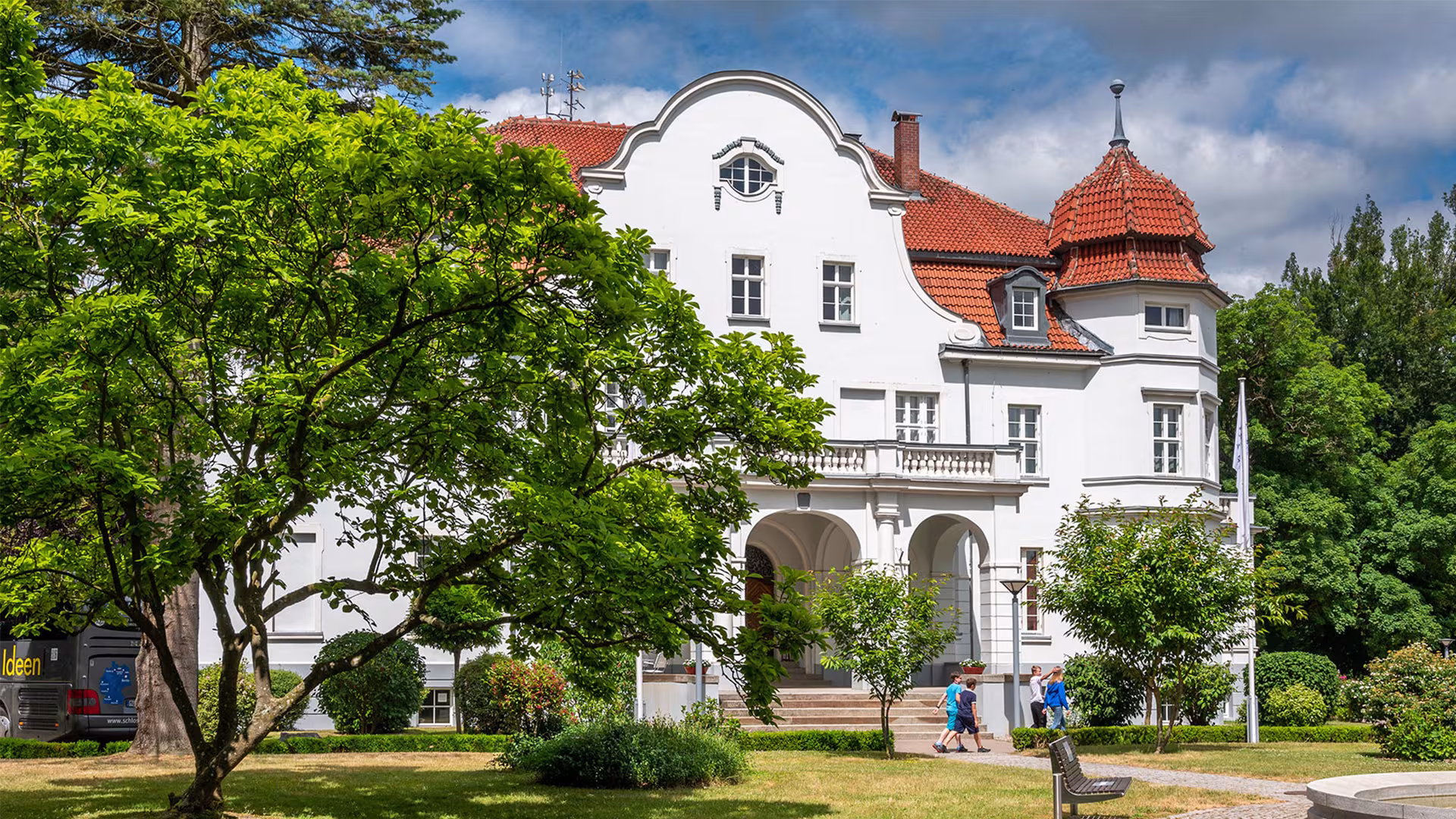 Schloss Torgelow: Internat, Gymnasium & Privatschule für Wildeshausen